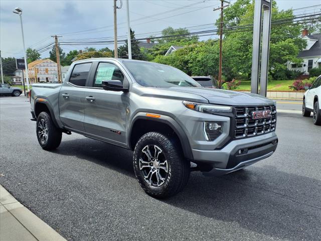 2025 GMC Canyon 4WD AT4 - Photo 3