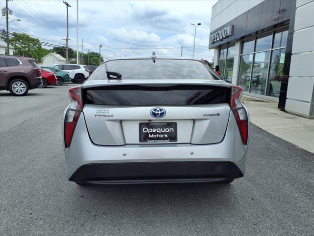 2017 Toyota Prius Four - Photo 6