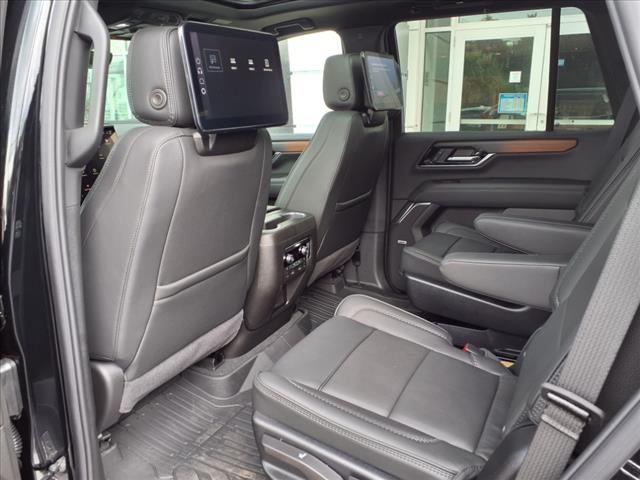 2025 GMC Yukon Denali - Photo 7