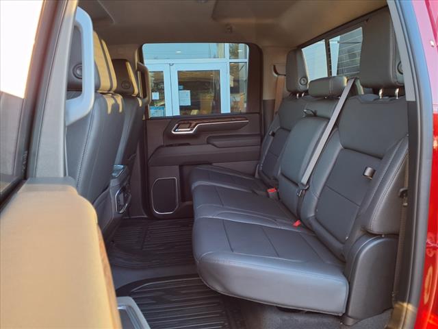 2025 GMC Sierra 2500HD SLT - Photo 7
