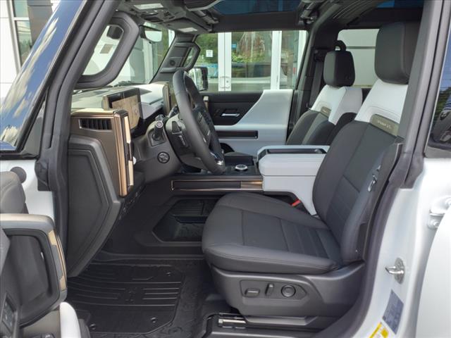 2024 GMC HUMMER EV 2X - Photo 8