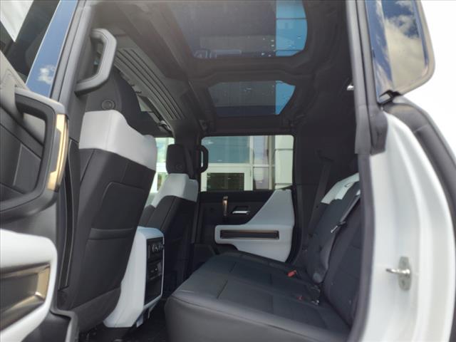 2024 GMC HUMMER EV 2X - Photo 9