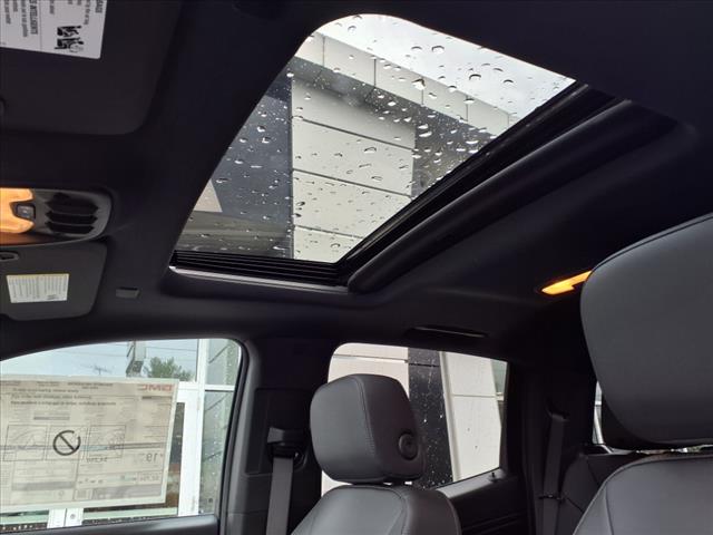 2025 GMC Canyon 4WD Elevation - Photo 9