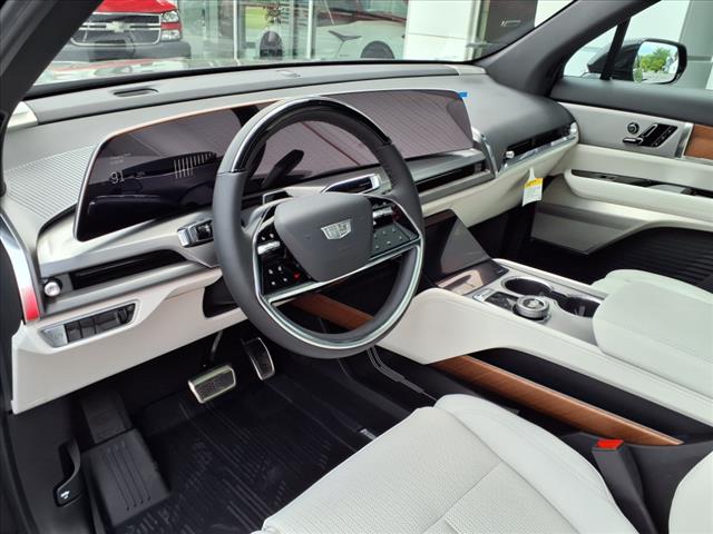 2026 Cadillac VISTIQ Sport - Photo 9
