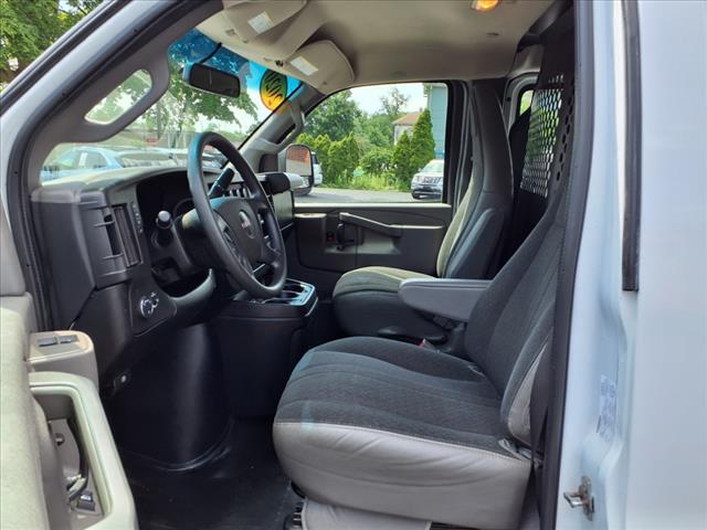 2020 GMC Savana 2500