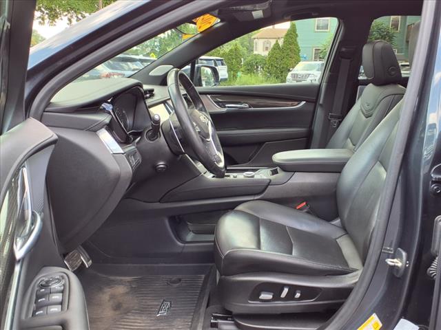 2021 Cadillac XT5 Sport