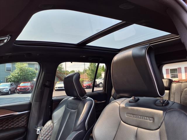 2023 Jeep Grand Cherokee Summit