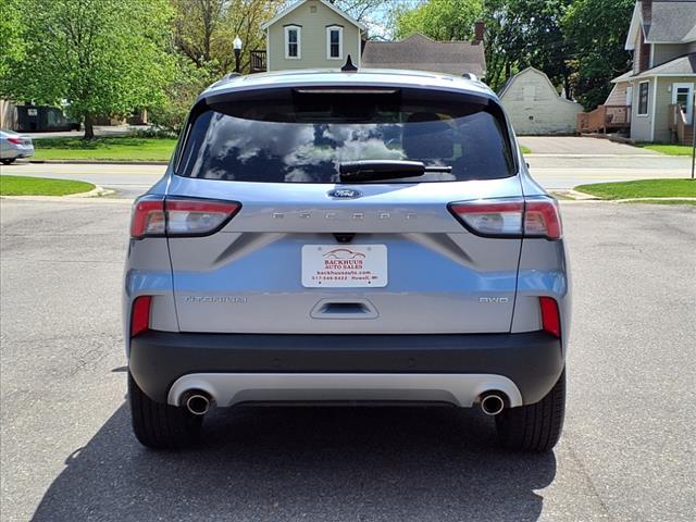 2022 Ford Escape Titanium