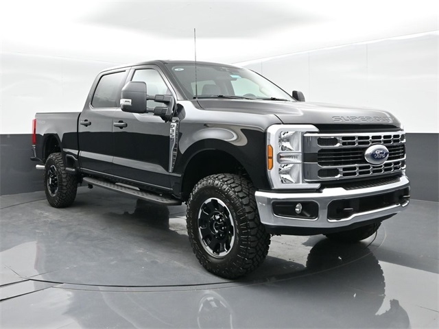 2025 Ford F-350 Super Duty XLT 