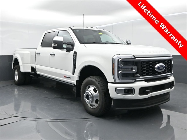 2026 Ford F-350 Super Duty Platinum DRW 
