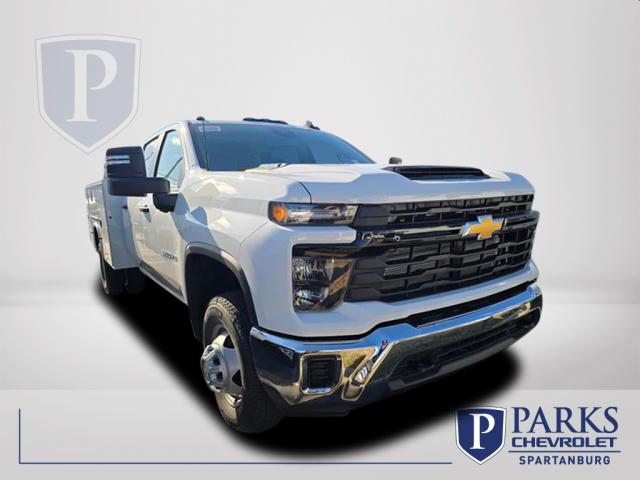 2026 Chevrolet Silverado 3500HD CC Work Truck