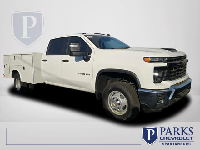 2025 Chevrolet Silverado 3500HD CC Work Truck