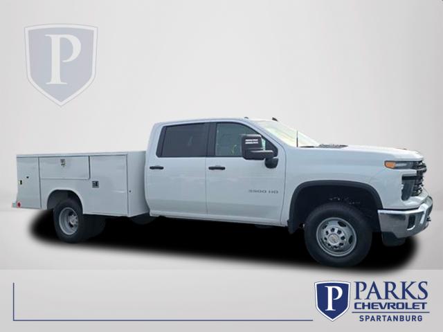 2025 Chevrolet Silverado 3500HD CC Work Truck