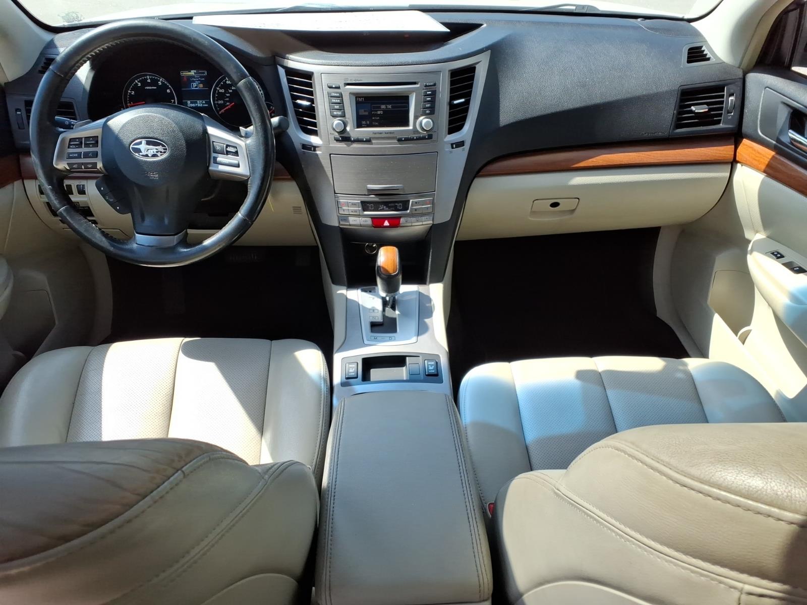 2013 Subaru Outback Limited - Photo 10