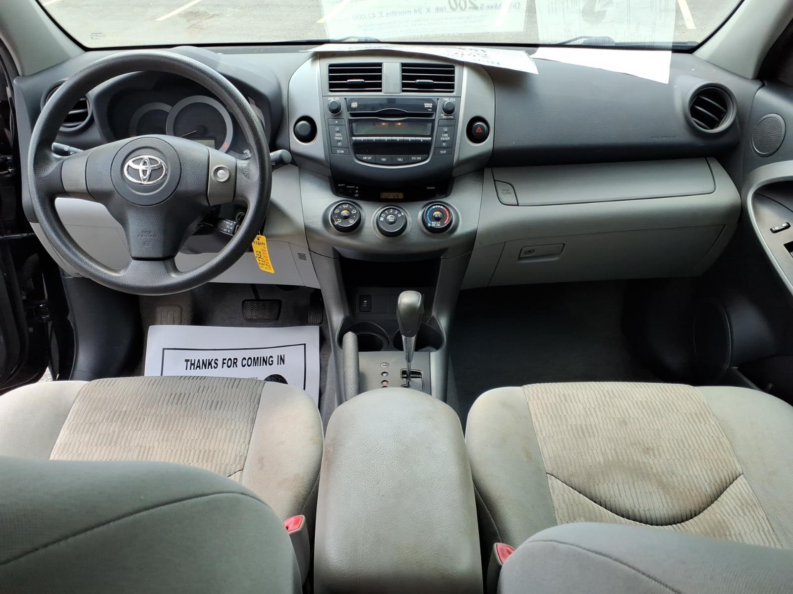 2010 Toyota RAV4 Base - Photo 11
