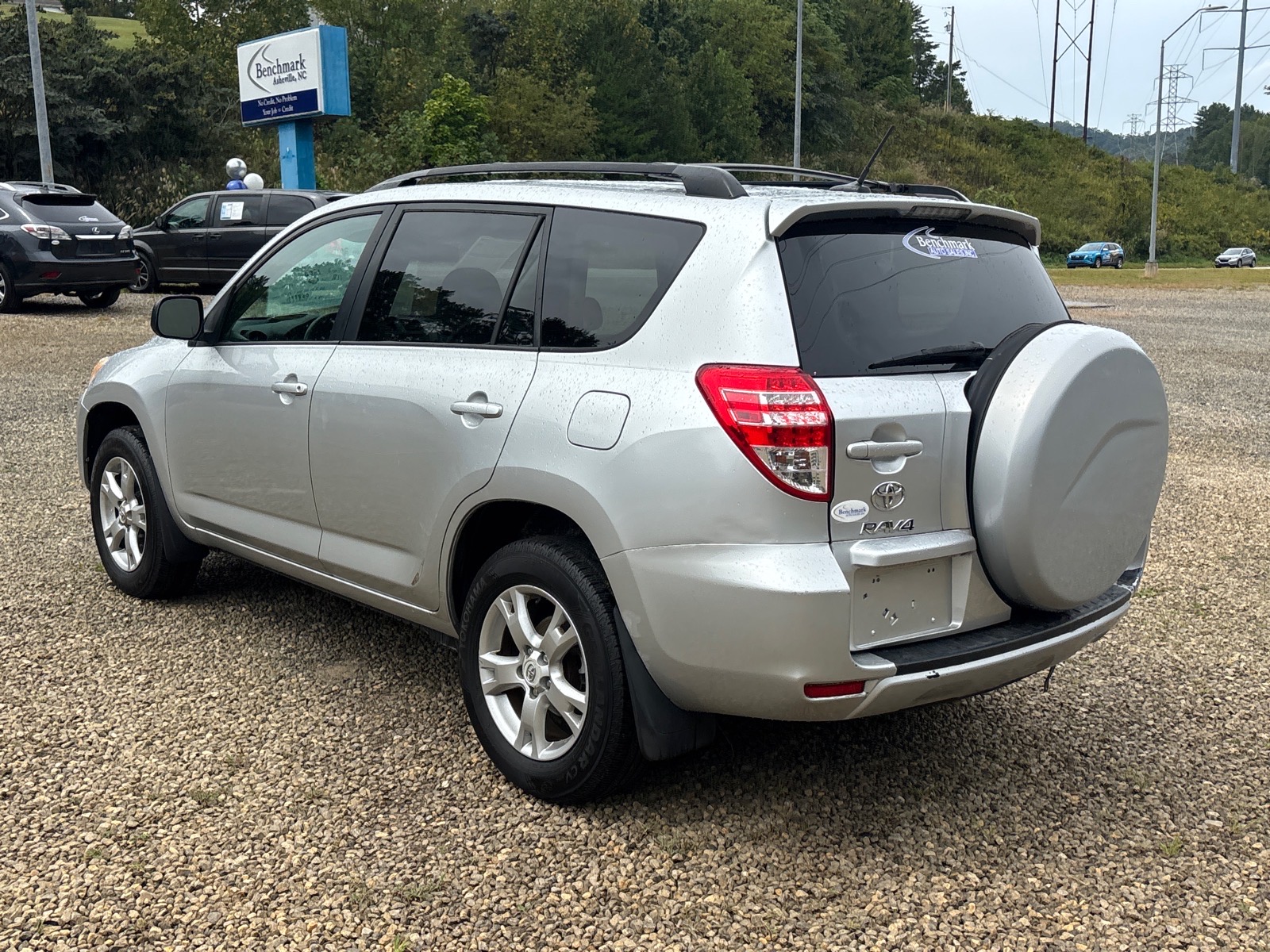 2011 Toyota RAV4 Base - Photo 11