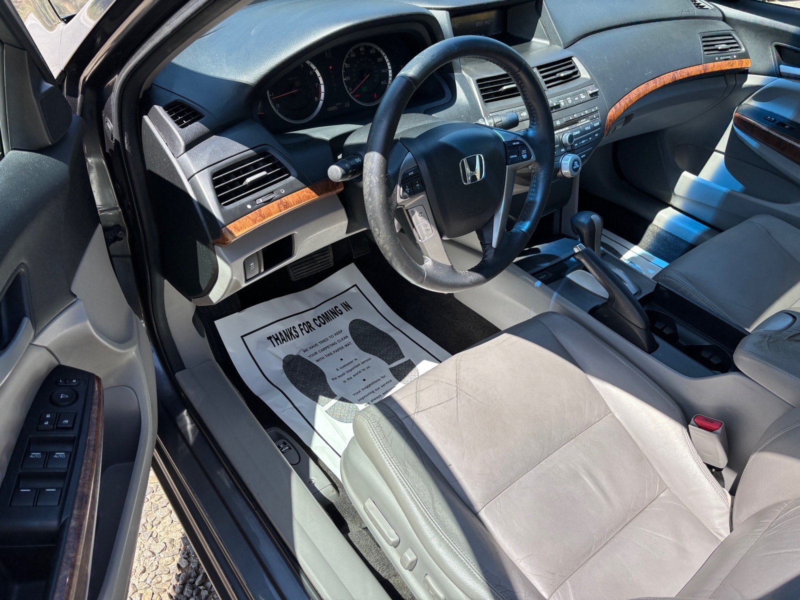 2011 Honda Accord EX-L - Photo 12