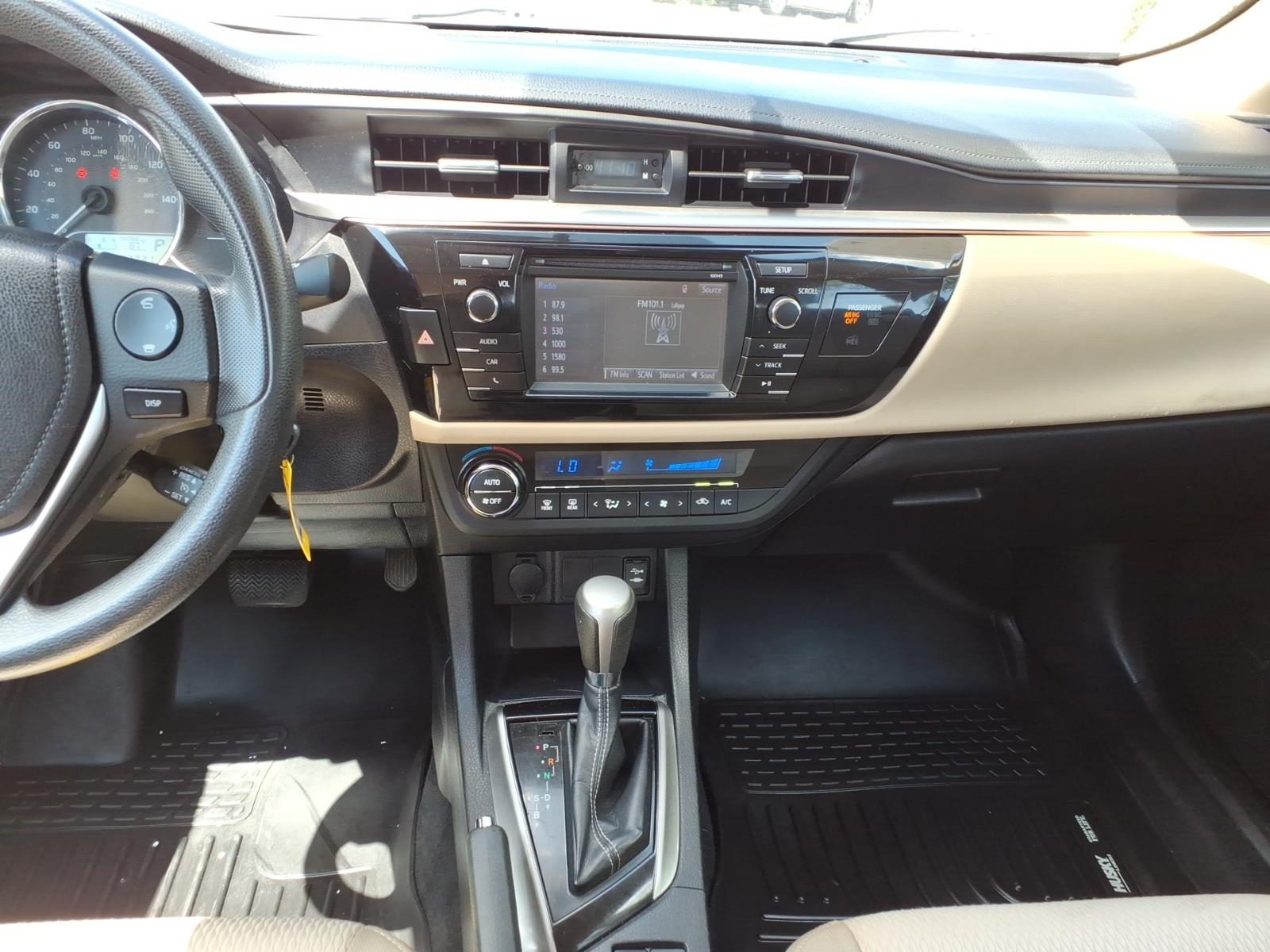 2014 Toyota Corolla LE - Photo 12