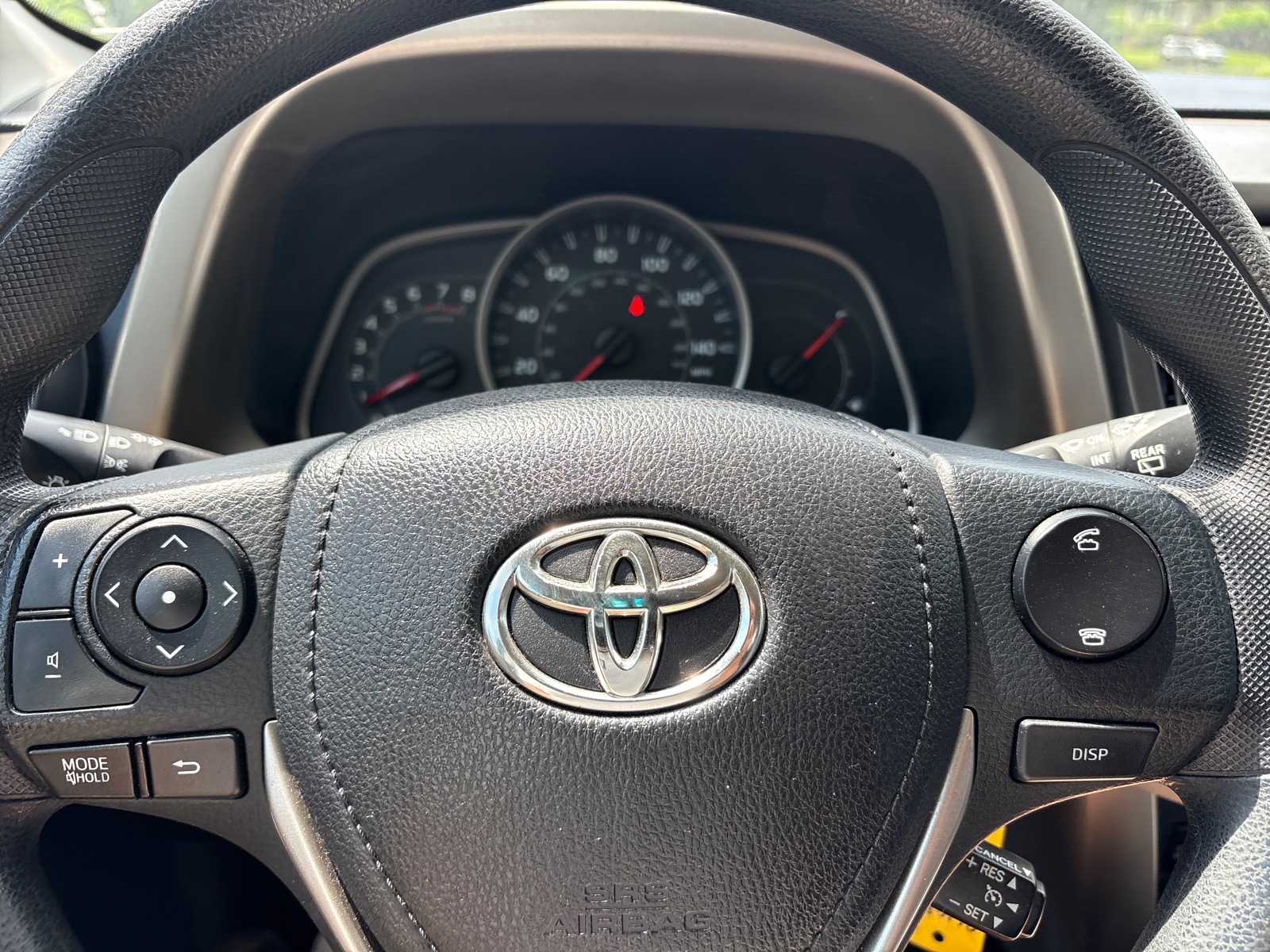2013 Toyota RAV4 LE - Photo 12