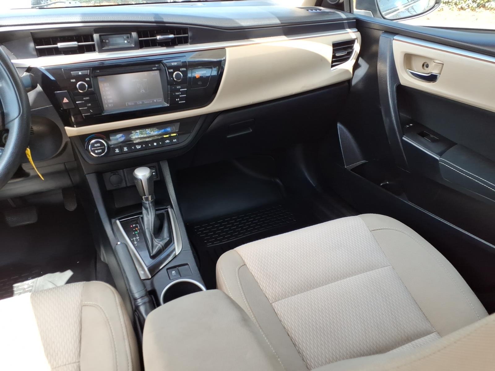 2014 Toyota Corolla LE - Photo 13