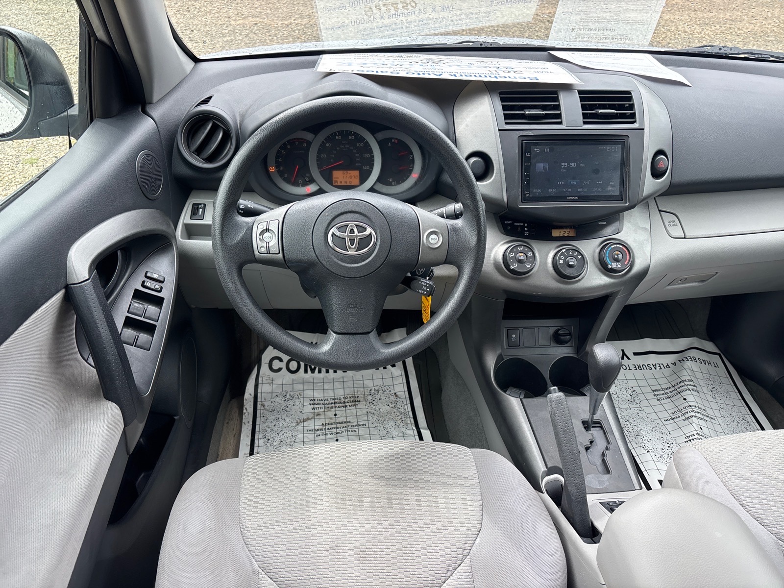 2011 Toyota RAV4 Base - Photo 13
