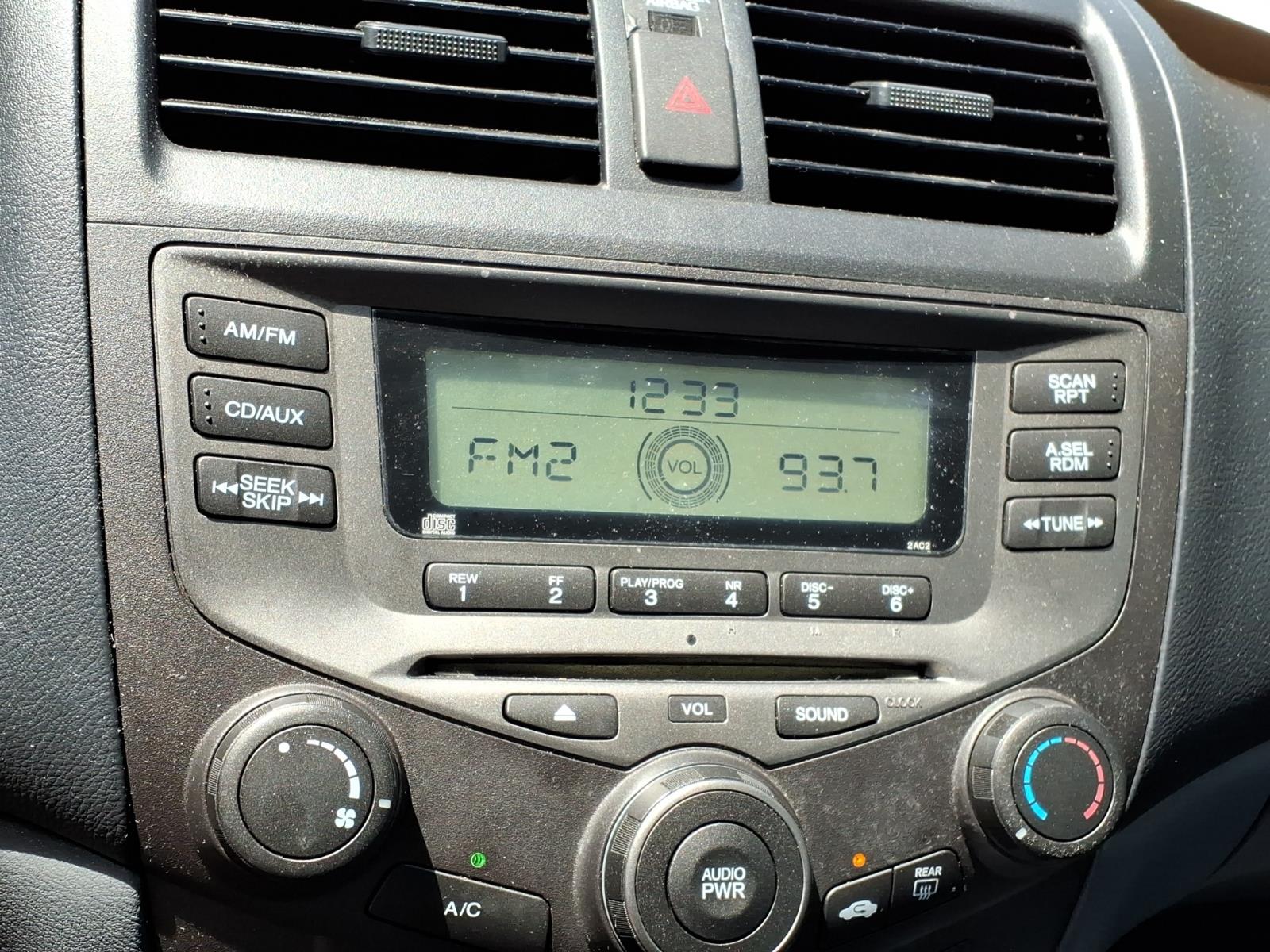 2007 Honda Accord VP - Photo 14