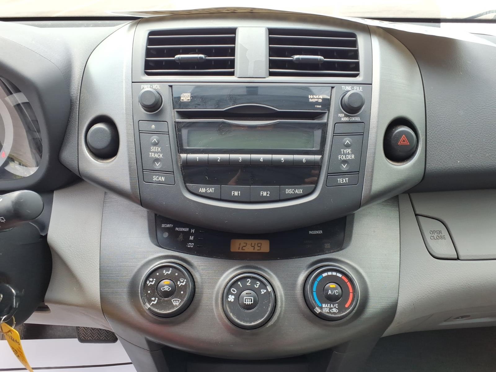 2010 Toyota RAV4 Base - Photo 14