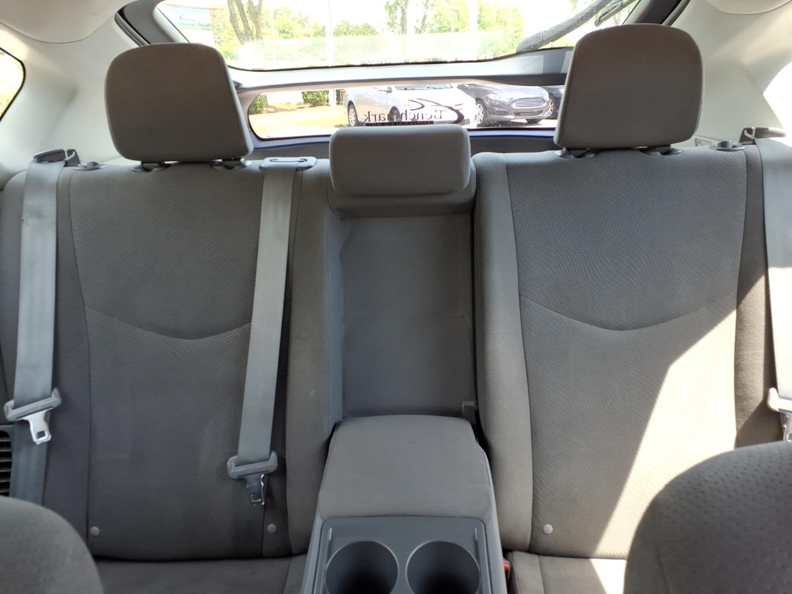 2013 Toyota Prius Two - Photo 15
