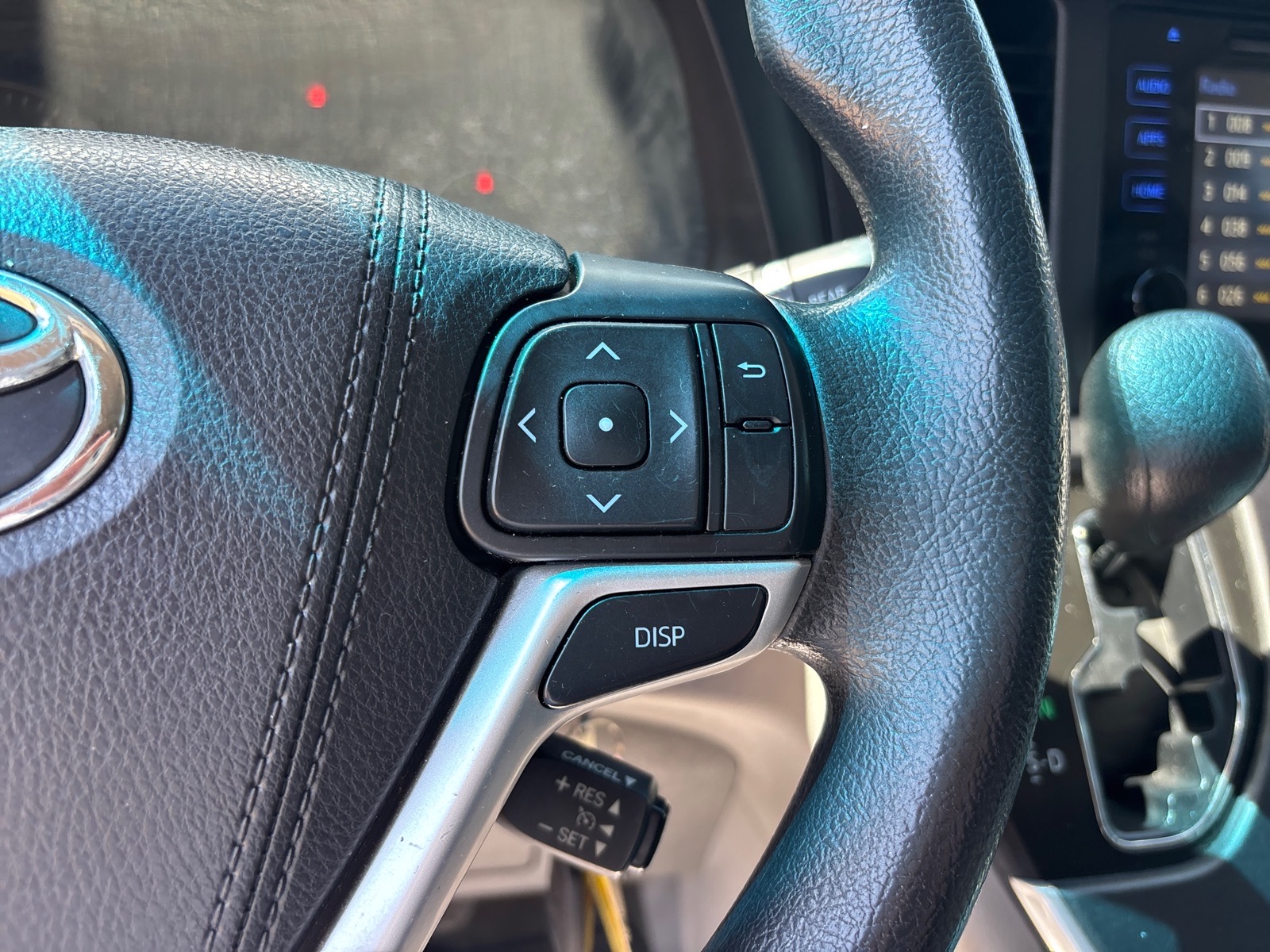2017 Toyota Sienna LE - Photo 16