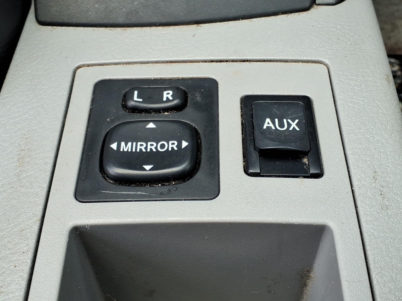 2010 Toyota RAV4 Base - Photo 17