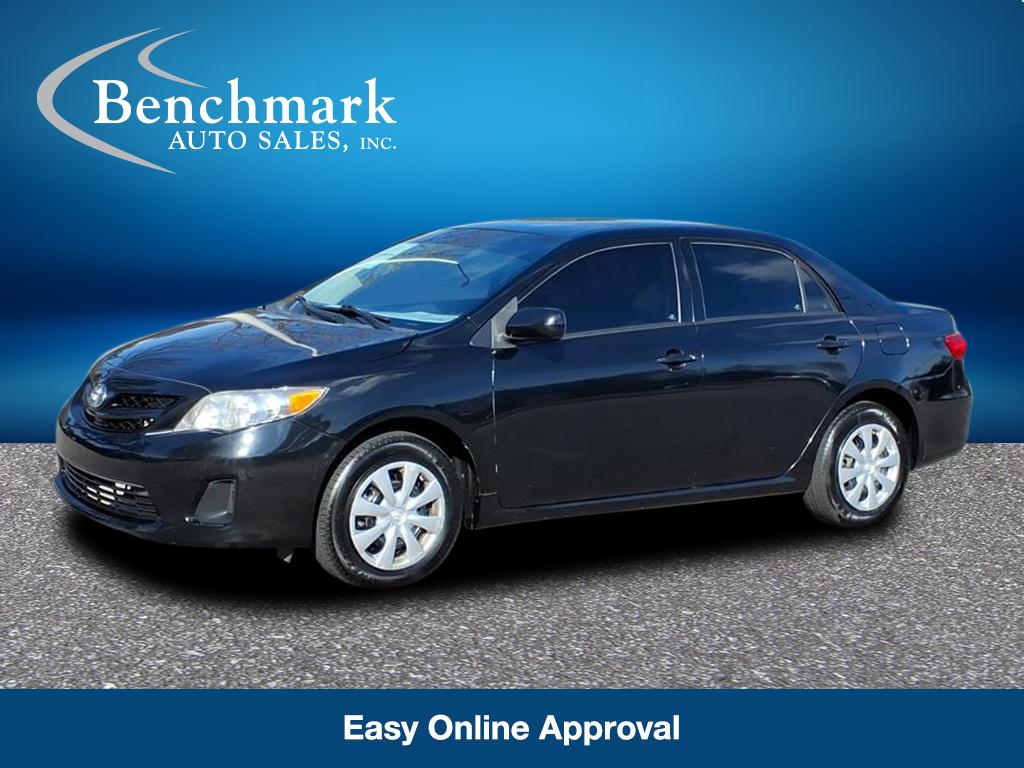 2011 Toyota Corolla LE's photo