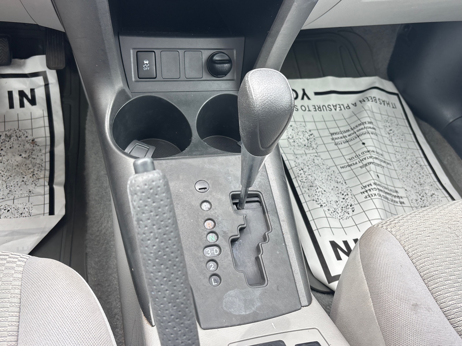 2011 Toyota RAV4 Base - Photo 21
