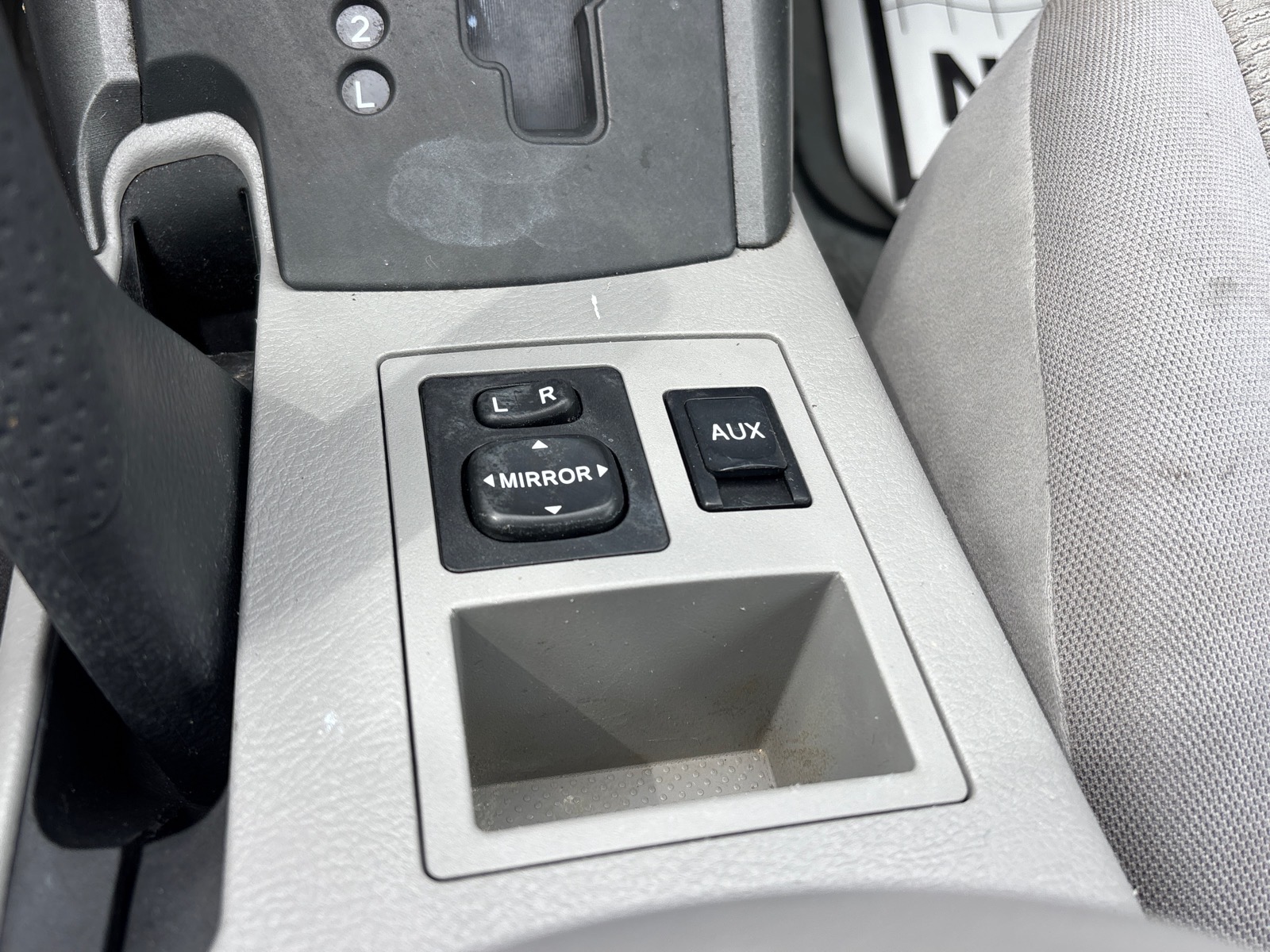 2011 Toyota RAV4 Base - Photo 22