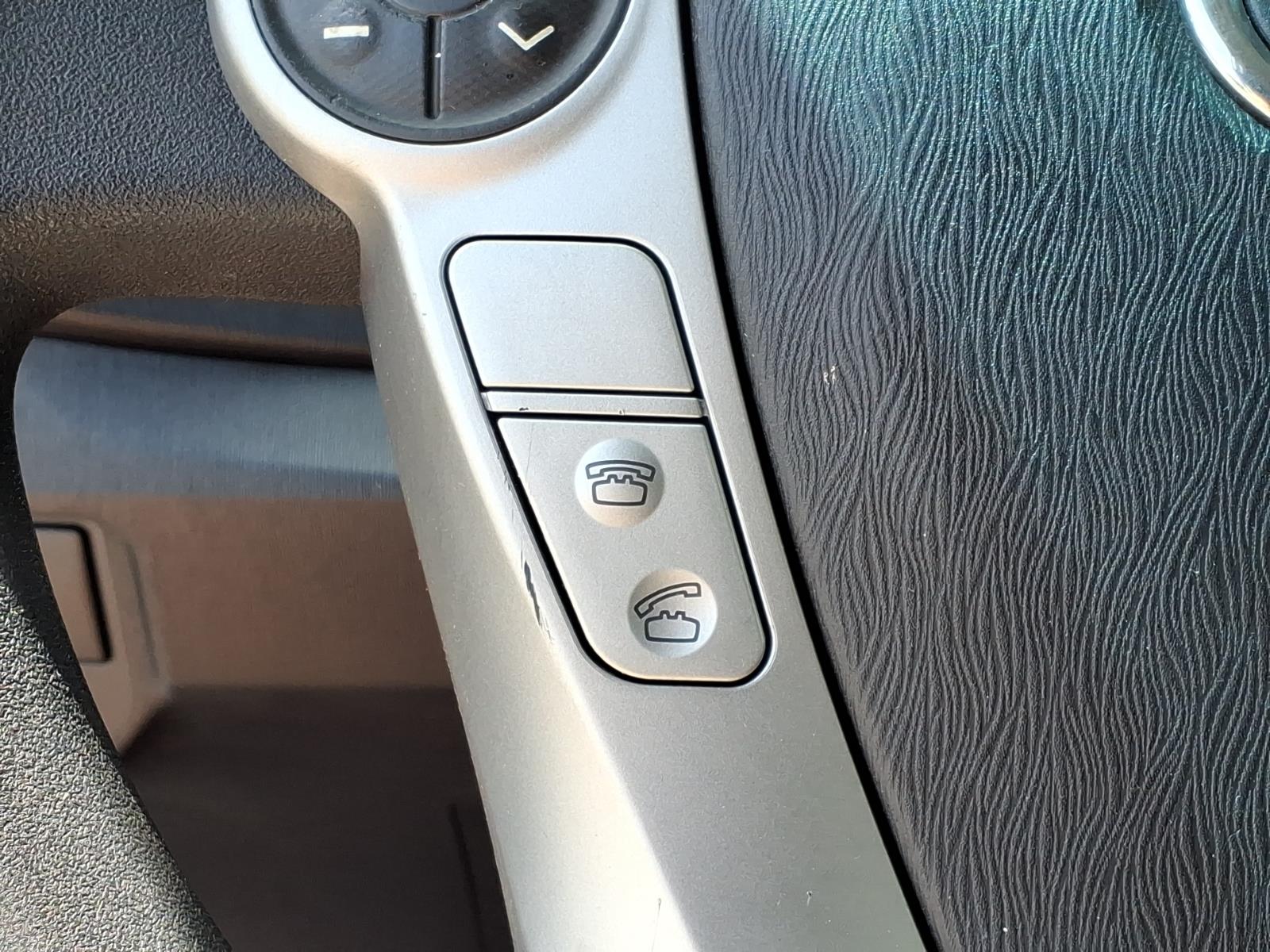 2013 Toyota Prius Two - Photo 22