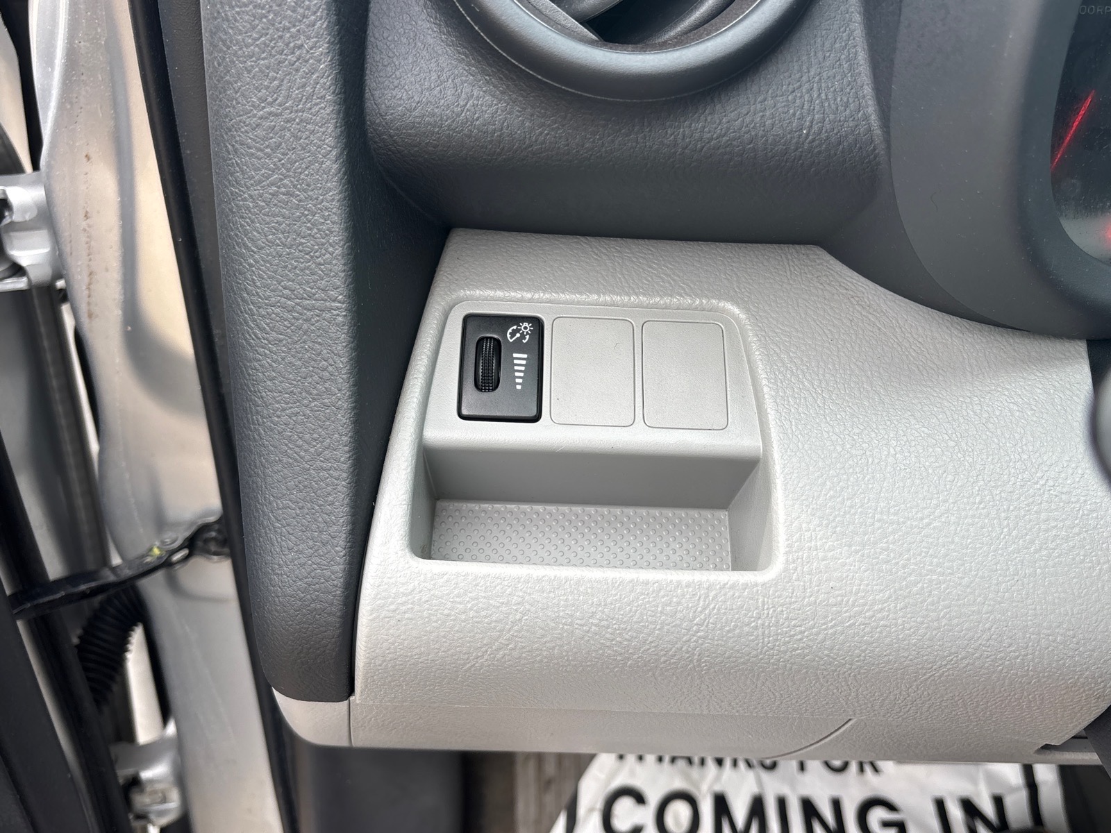 2011 Toyota RAV4 Base - Photo 23