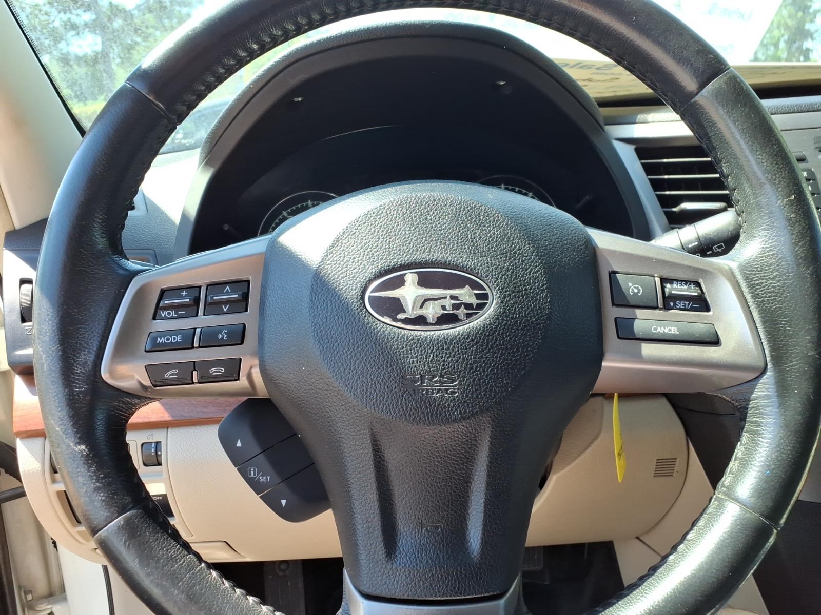 2013 Subaru Outback Limited - Photo 25