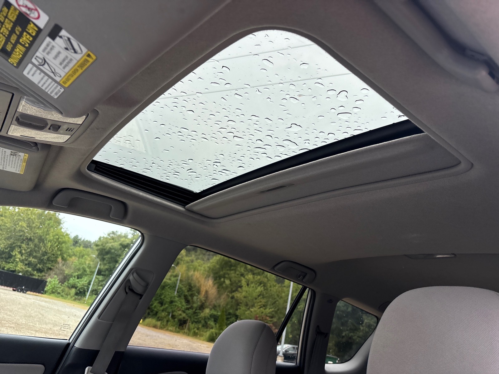 2011 Toyota RAV4 Base - Photo 27