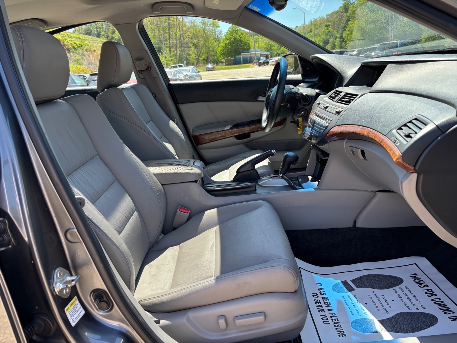 2011 Honda Accord EX-L - Photo 29