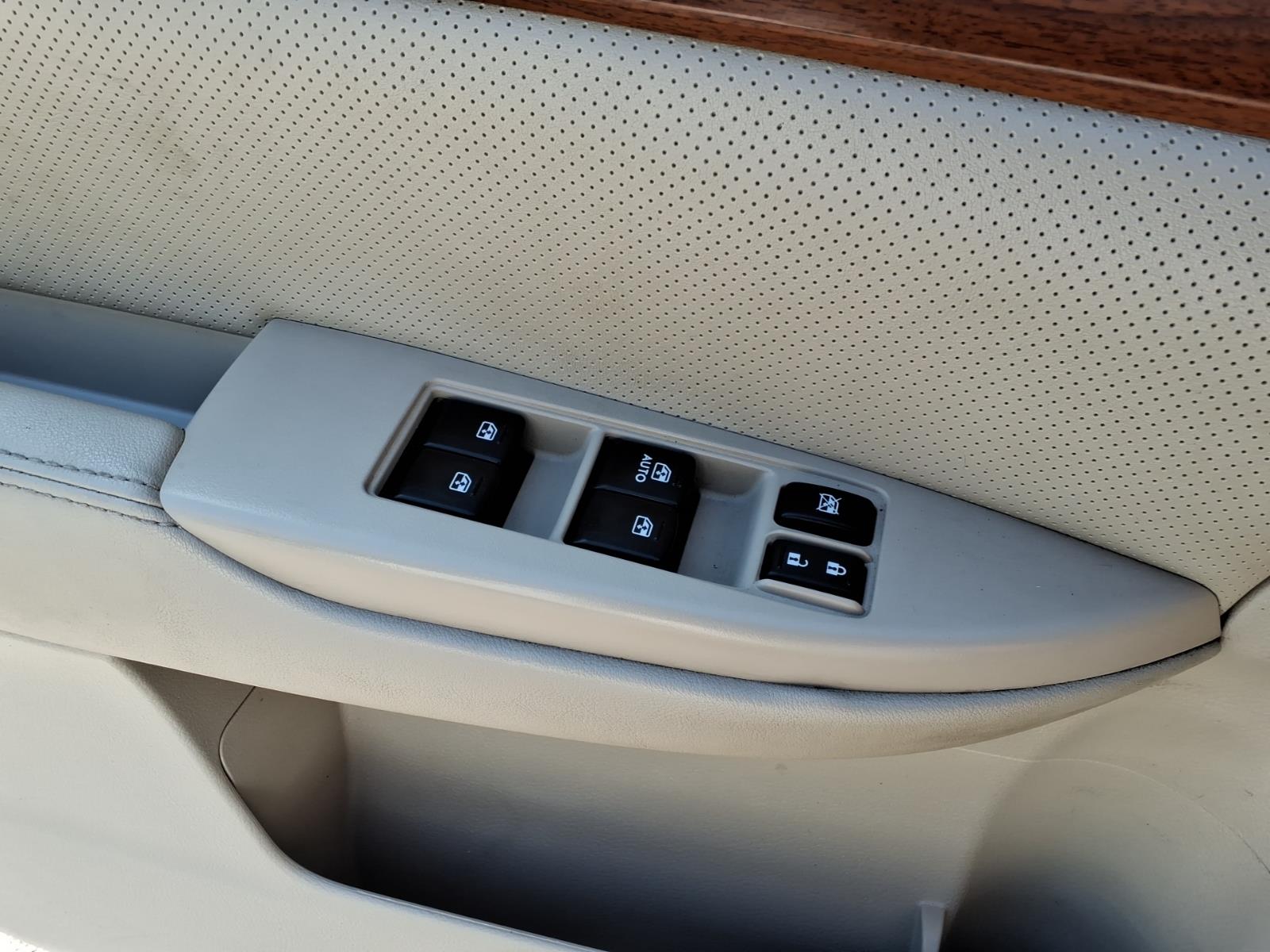 2013 Subaru Outback Limited - Photo 29