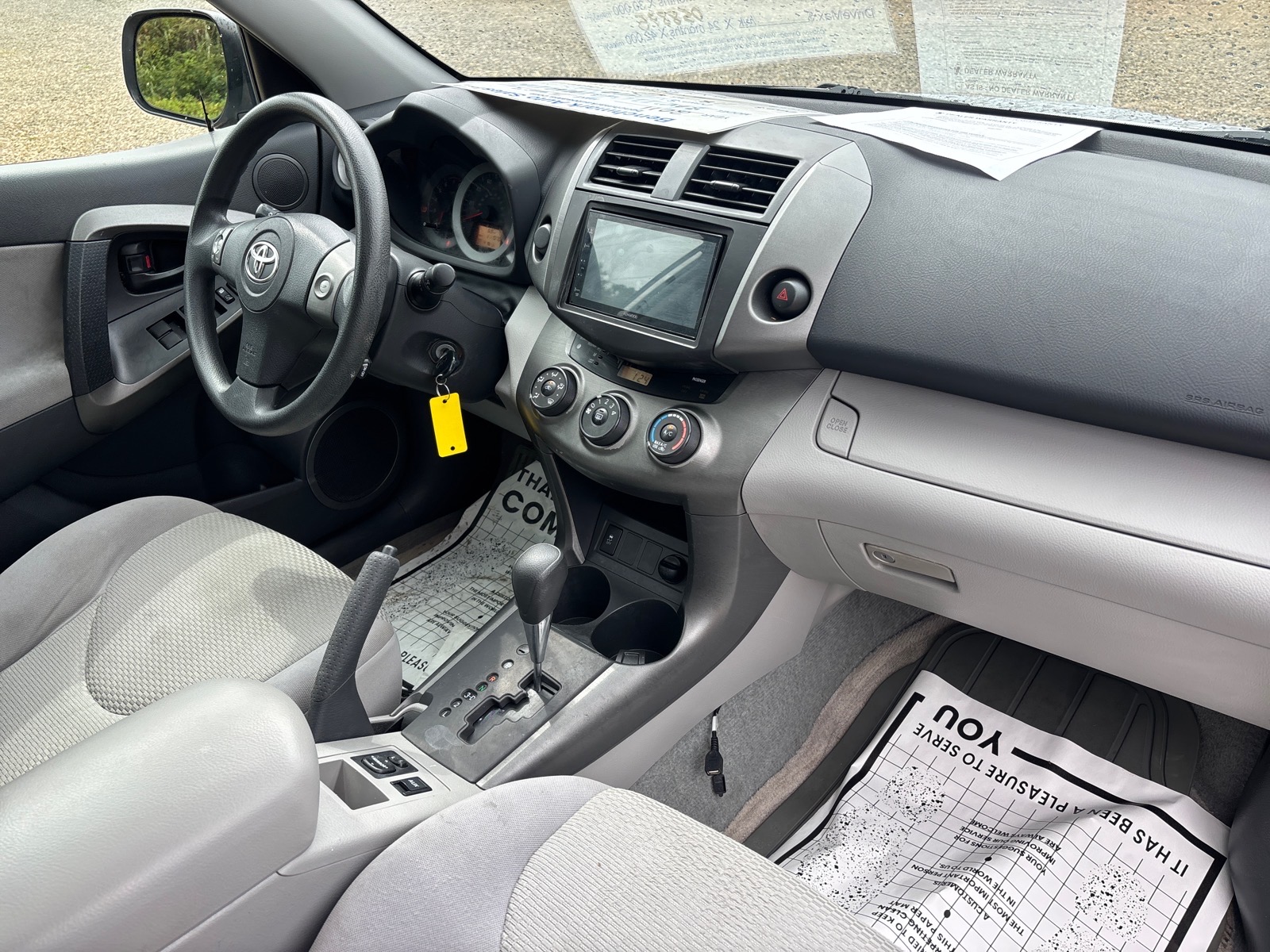 2011 Toyota RAV4 Base - Photo 33