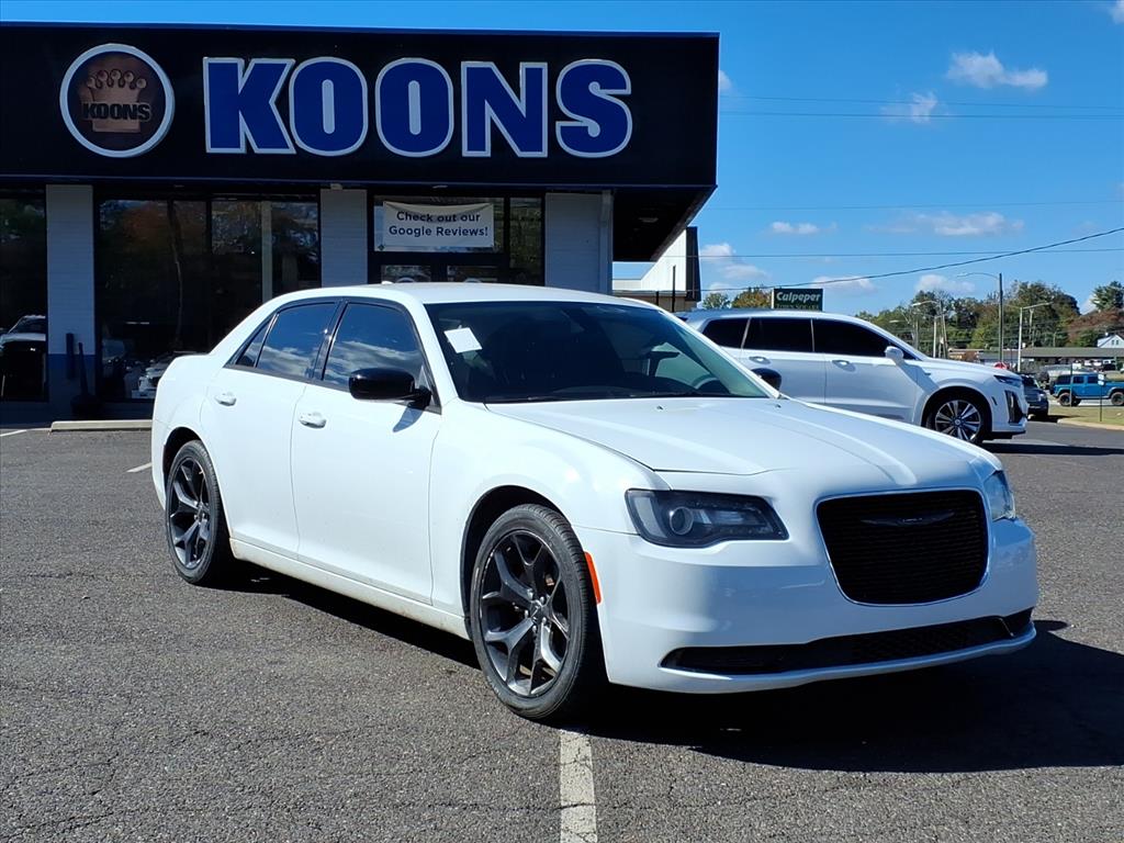 2021 Chrysler 300 Touring