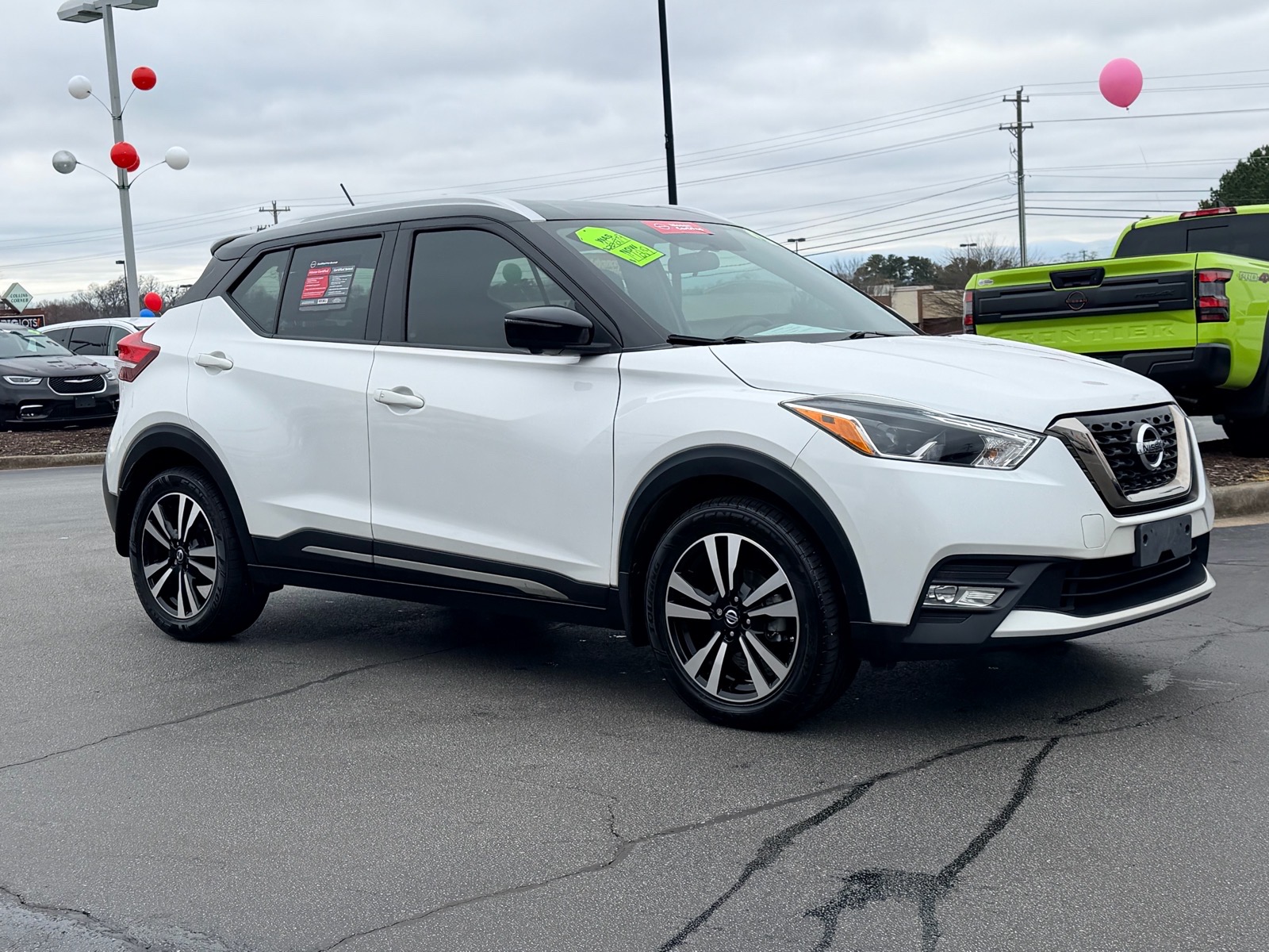 2019 Nissan Kicks SR