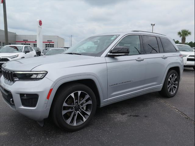 2022 Jeep Grand Cherokee Overland