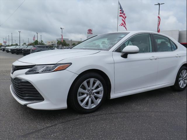 2020 Toyota Camry LE