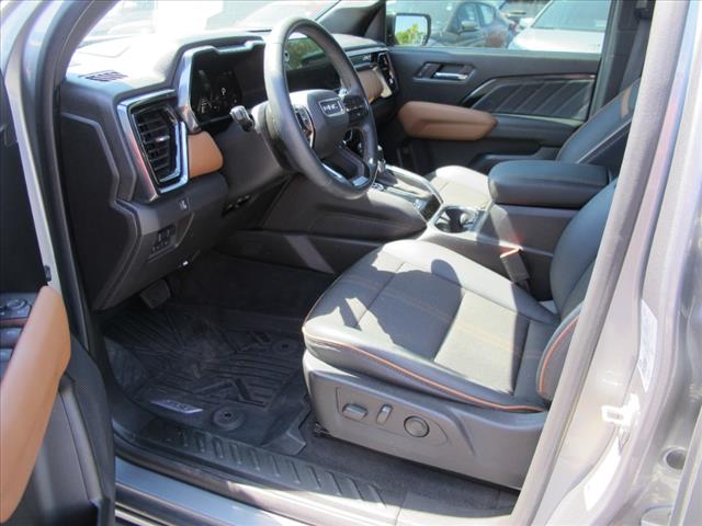 2024 GMC Canyon AT4