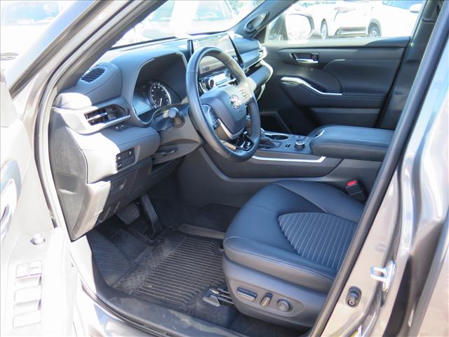 2024 Toyota Highlander XSE