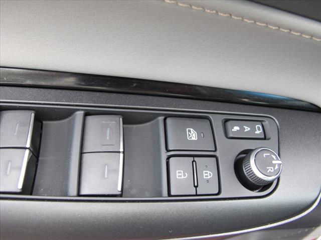 2022 Toyota Venza LE