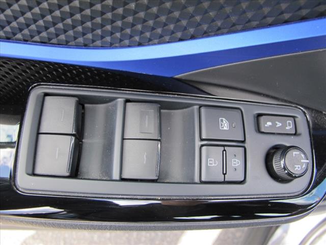 2022 Toyota C-HR XLE
