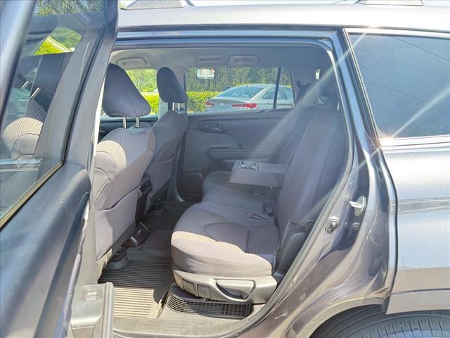 2022 Toyota Highlander Hybrid LE