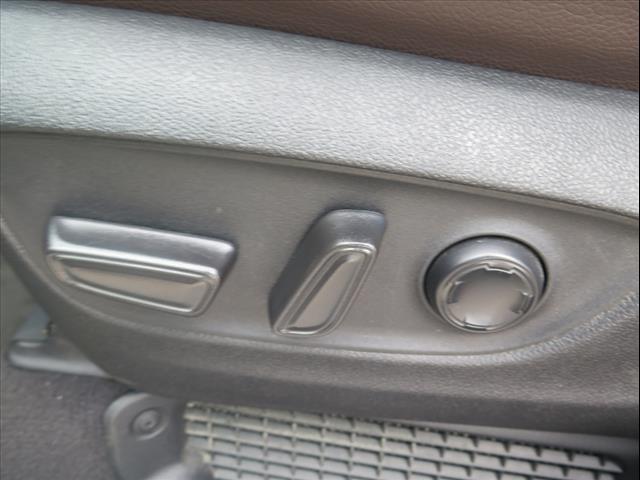 2022 Toyota Sienna Platinum 7-Passenger